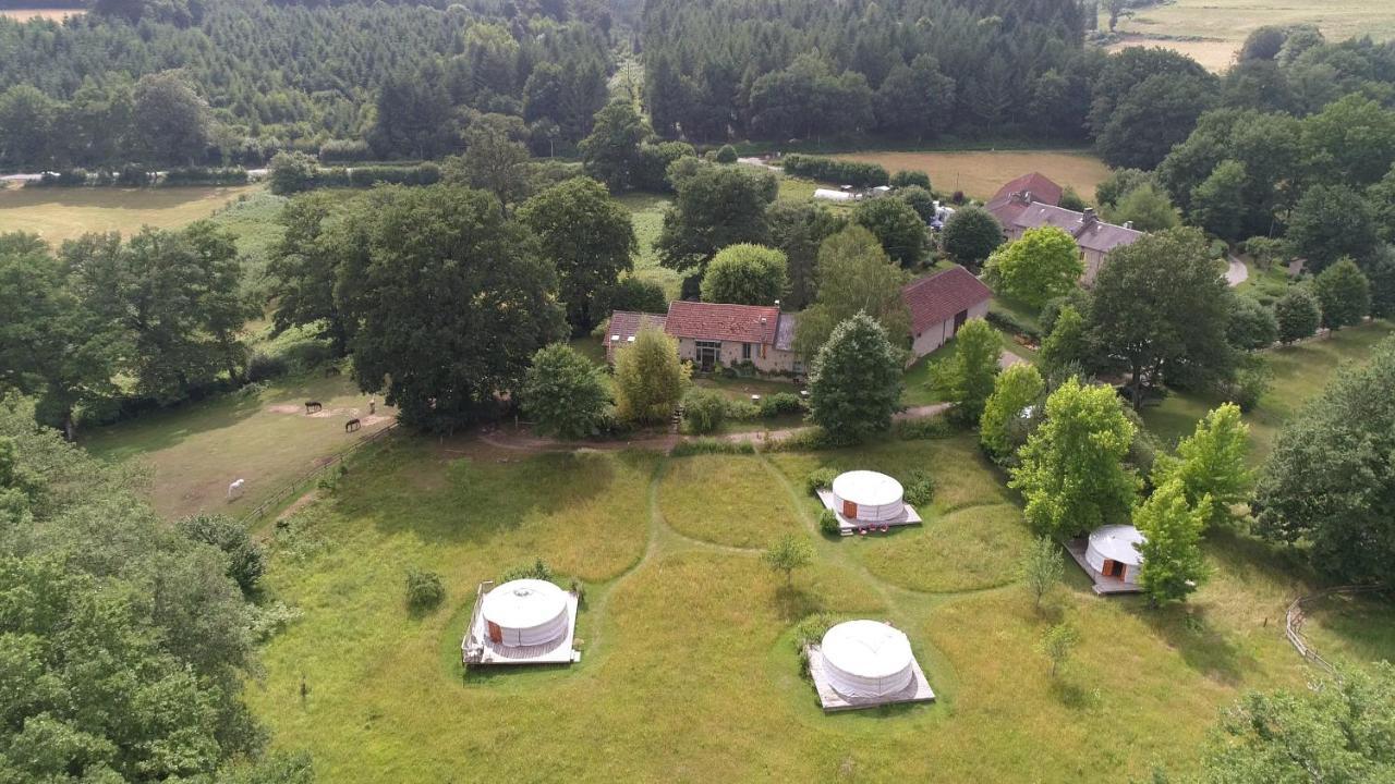 Yourtes De Vassiviere Peyrat-le-Château Exterior foto